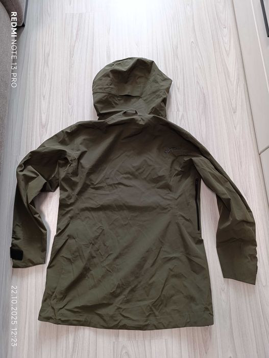 Revolution Race Cyclone Long 3L''оригинално дамско яке ХЛ размер