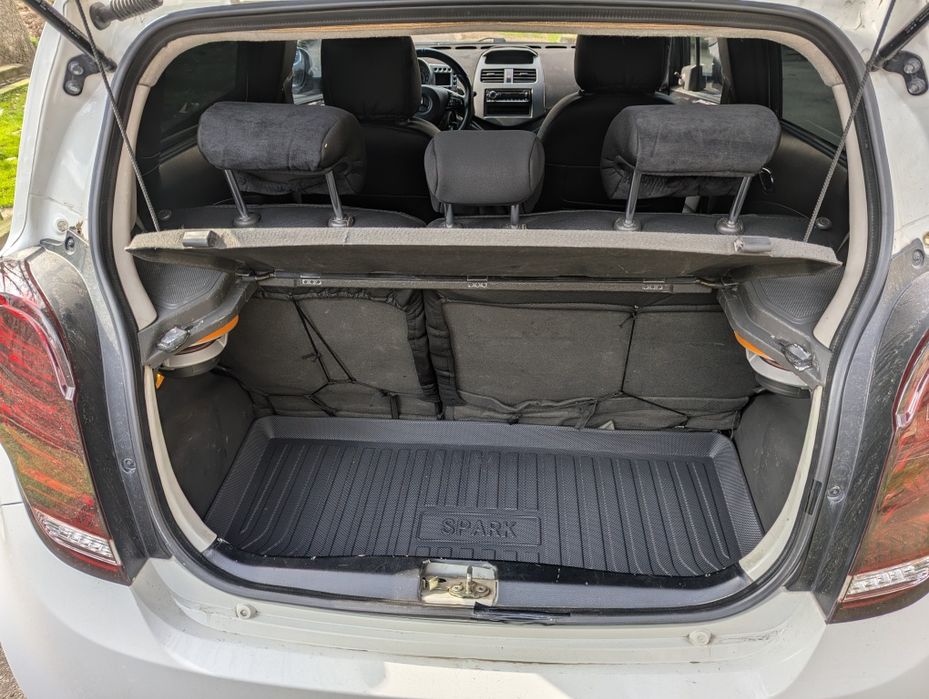 Chevrolet Spark sotiladi