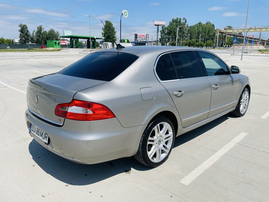 Skoda Superb an 2010 euro 5 cutie dsg