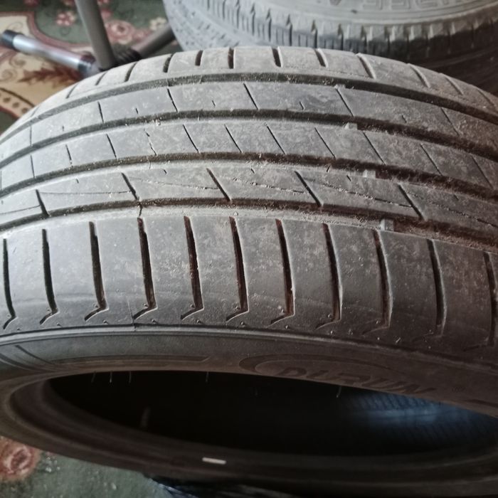 Продам шины 3штуки