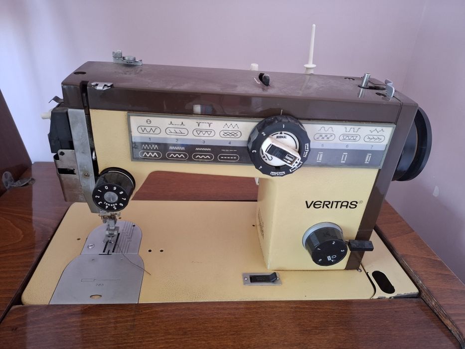 Швейная машина Veritas