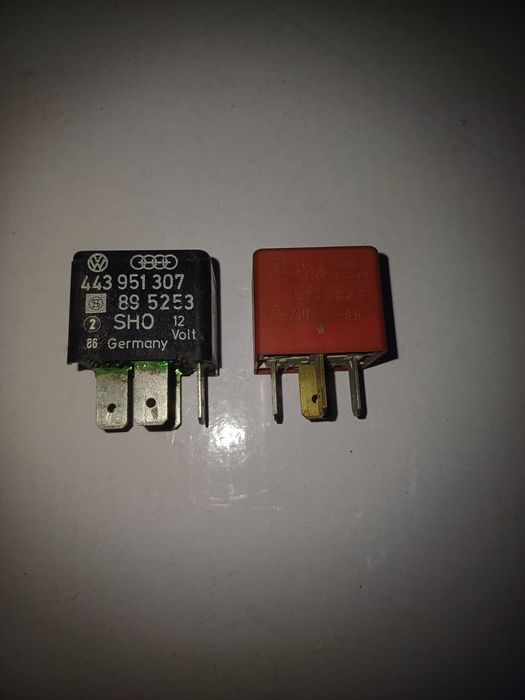 Продам запчасти на Audi 80