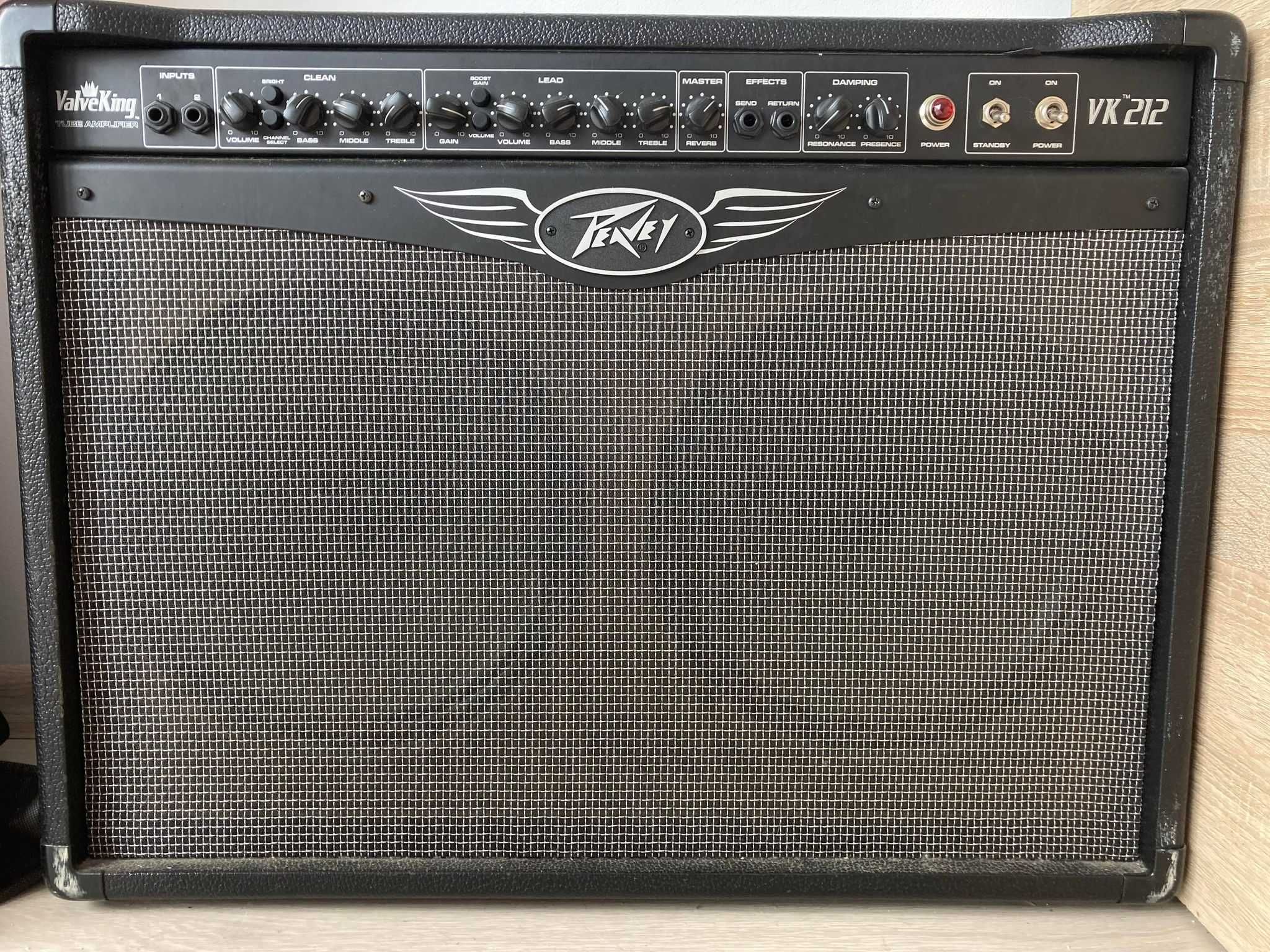 Комбик бу. Peavey VALVEKING 112. Peavey VALVEKING 212. Ламповый комбоусилитель Peavey VALVEKING. Peavey 50.