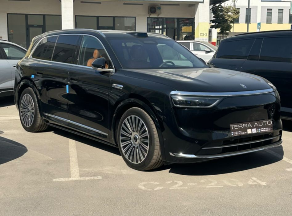 AITO M 8 Max 2025 в наличаи от Terra Auto