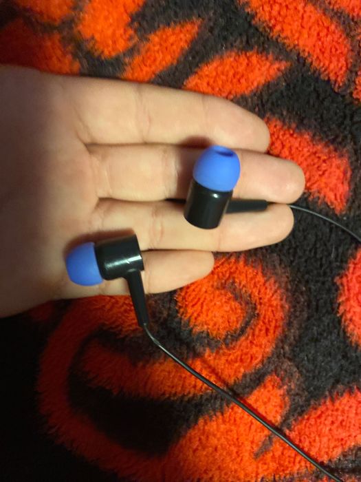 Căști jack pentru android