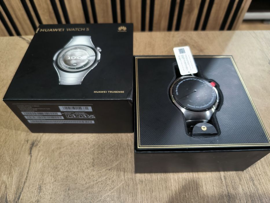 HUAWEI Watch 5, 46 мм, Aerospace-Grade Titanium Case  Esim