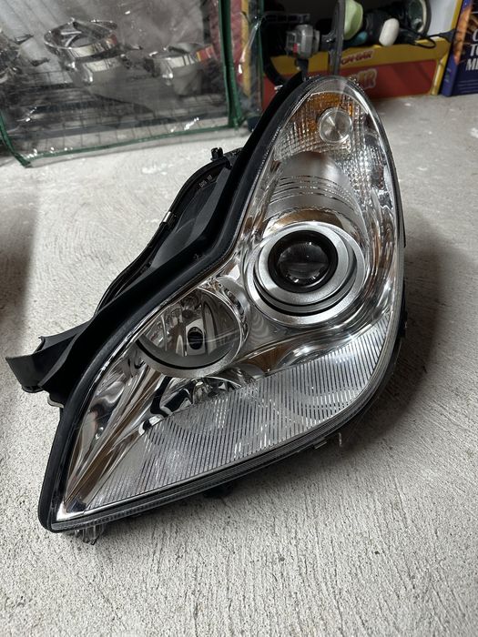 Faruri reconditionate complet