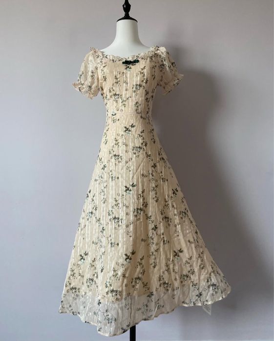 Легкое платье на лето