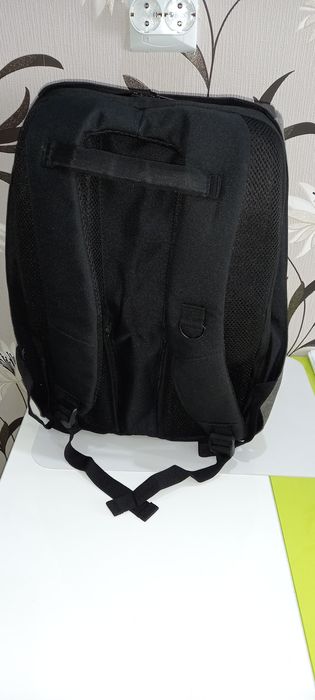 Rucsac antifurt gri,negru