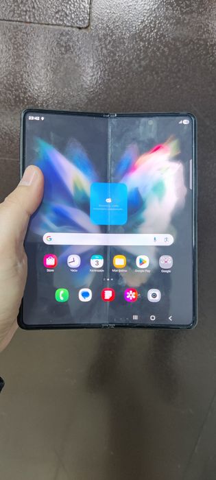 Продам Самсунг Z Fold3 .
