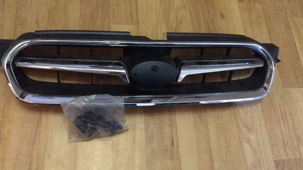 Продаю решетку радиатора