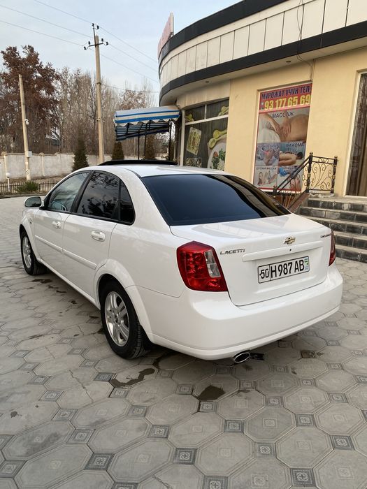 Шевролет ласетти