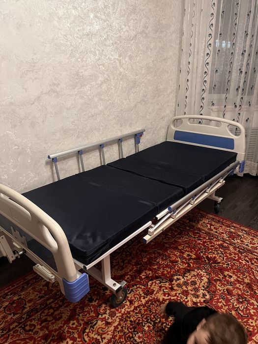 Кровать для лежачего больного