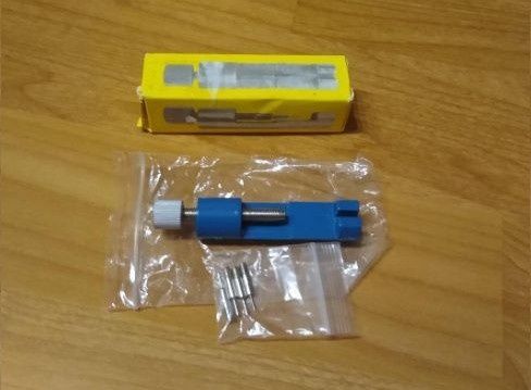 Instrument din aliaj pentru indepartat pini la curea ceas - 4 capete