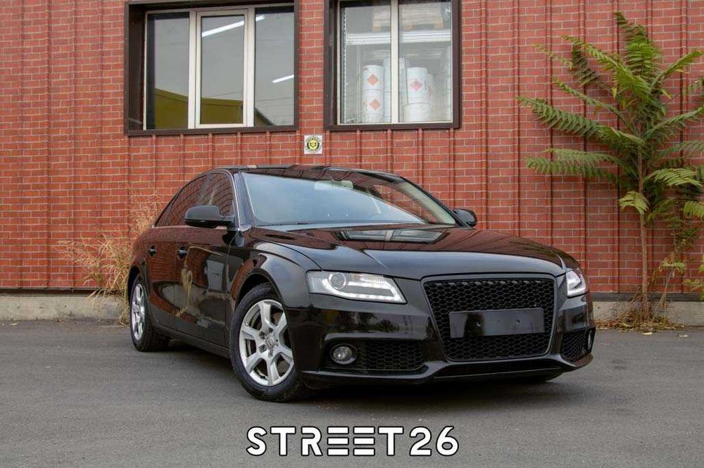 Grila AUDI A4 B8 (2008-2011) RS4 Design Negru Lucios fara PDC