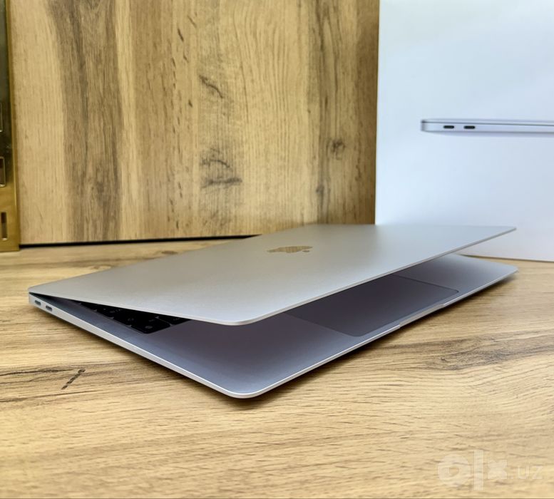 MacBook Air M1 13-inch Silver | 8/256GB | 100% | Full Box