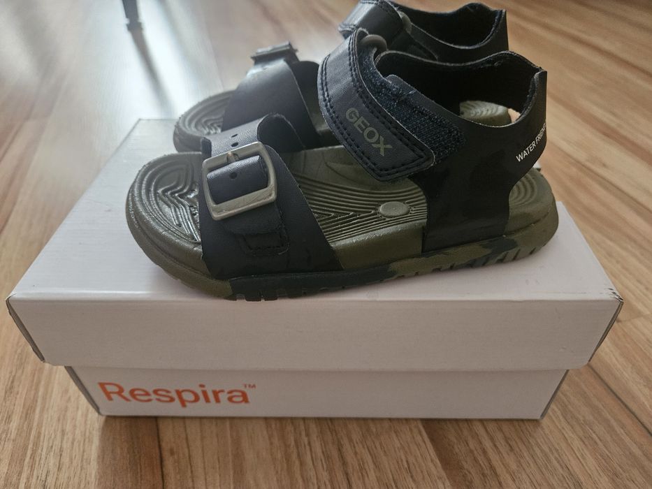 Детски сандали GEOX