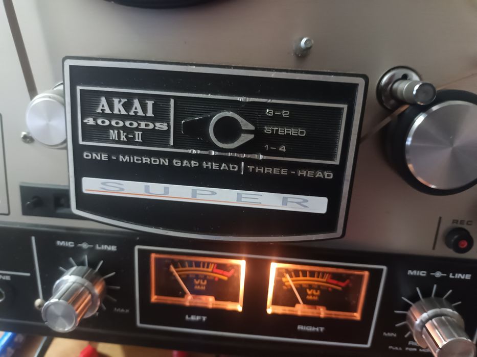Magnetofon Akai 4000.DS MK-ll