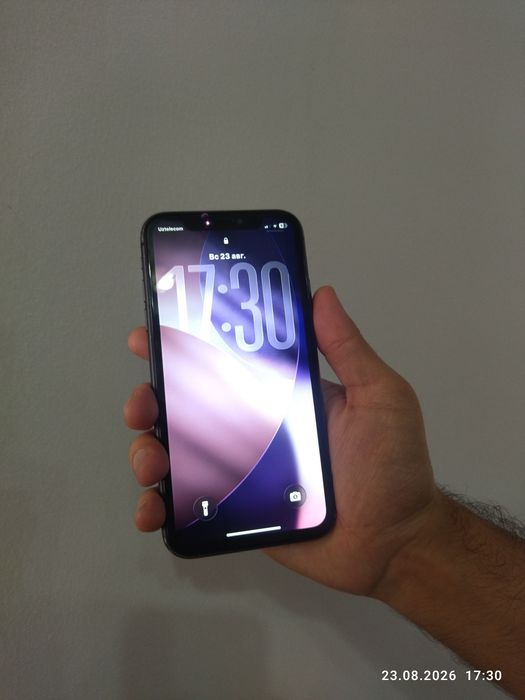 iPhone 11 - 128GB Qora