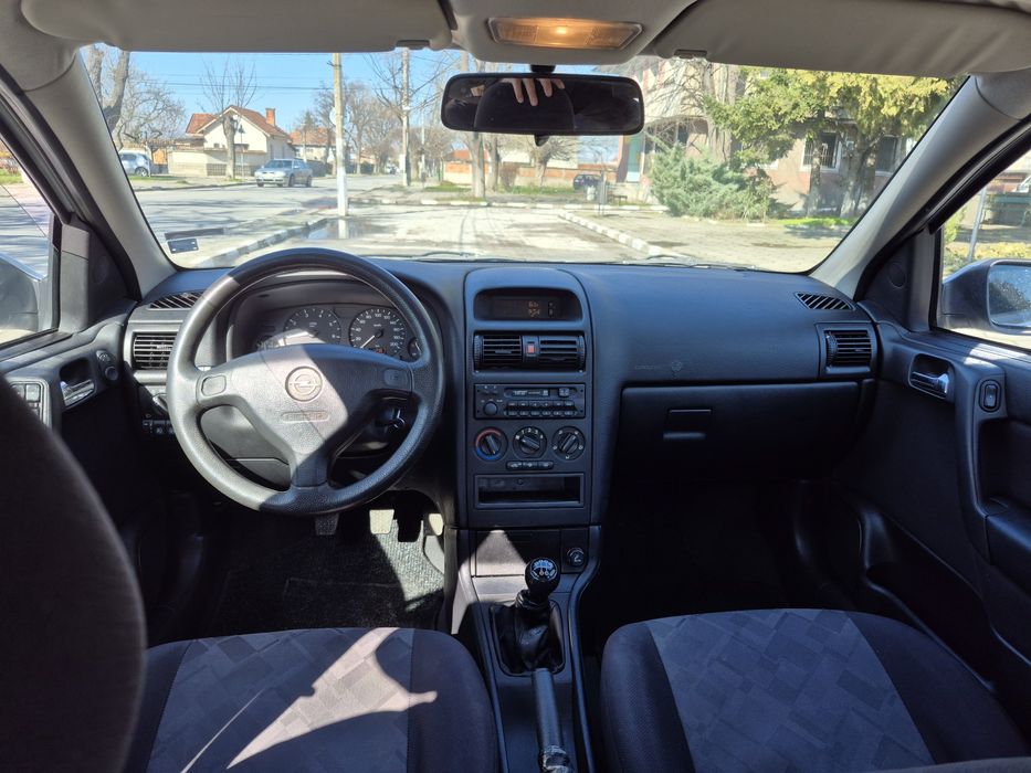 Опел Астра 1.6 Моно 75 Коня