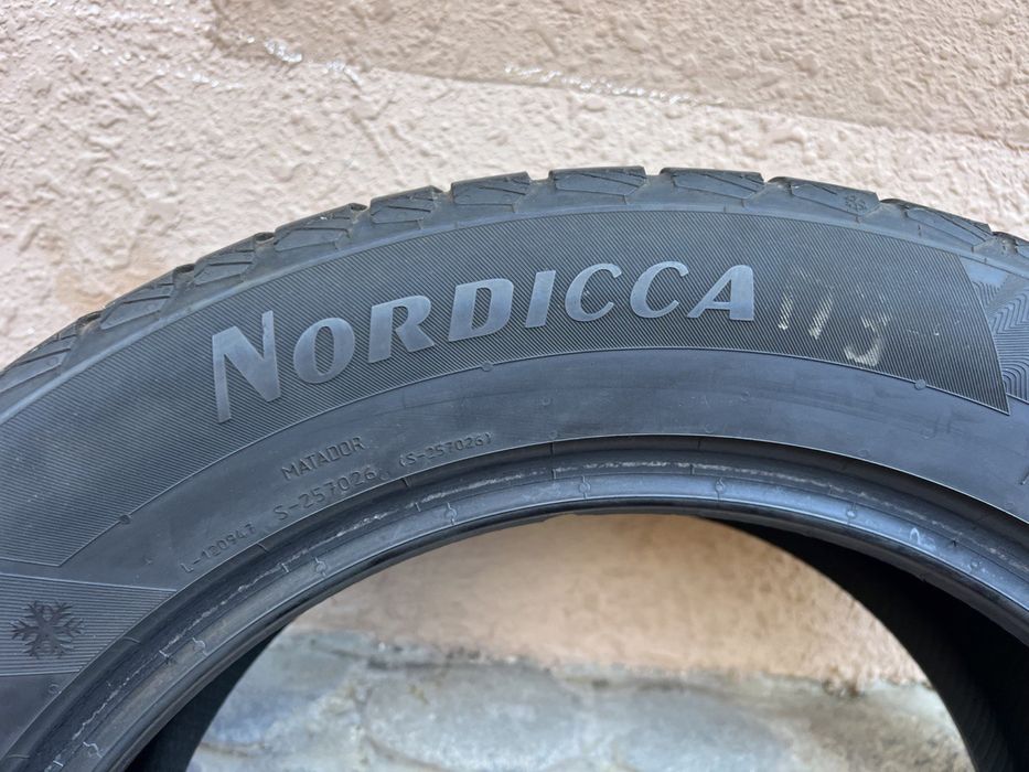 Зимняя резина 235/55 R17