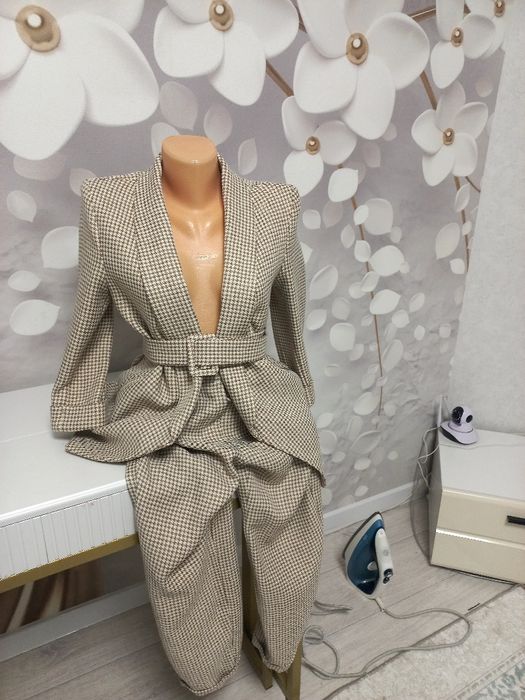 Костюмы платья, есть ред