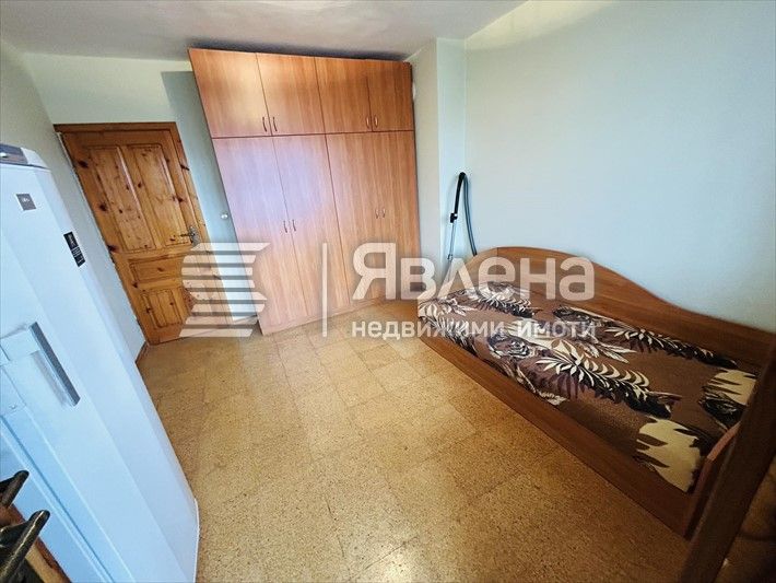 Продава се Тристаен апартамент в Варна, Окръжна болница - 110 кв.м за 1682 €/кв.м - Снимка #7