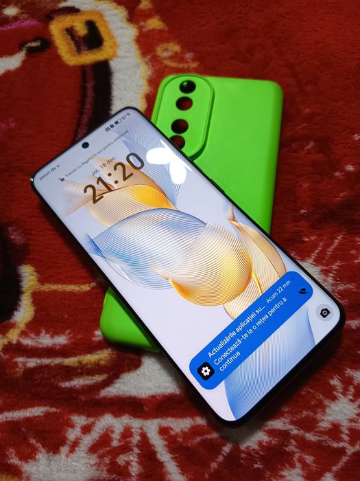 Honor 90  512+12+7 GB RAM