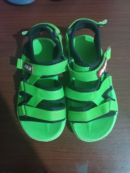 Сандали на мальчика