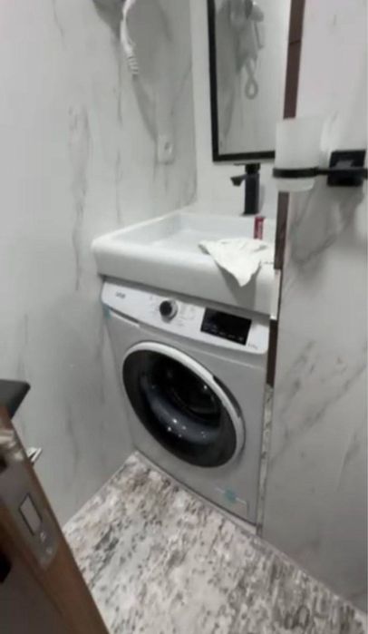 Продается 2+2/4/4 на Алайском V1144