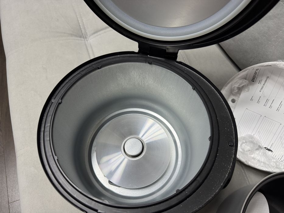 Мультиварка Polaris pmc 0567ad