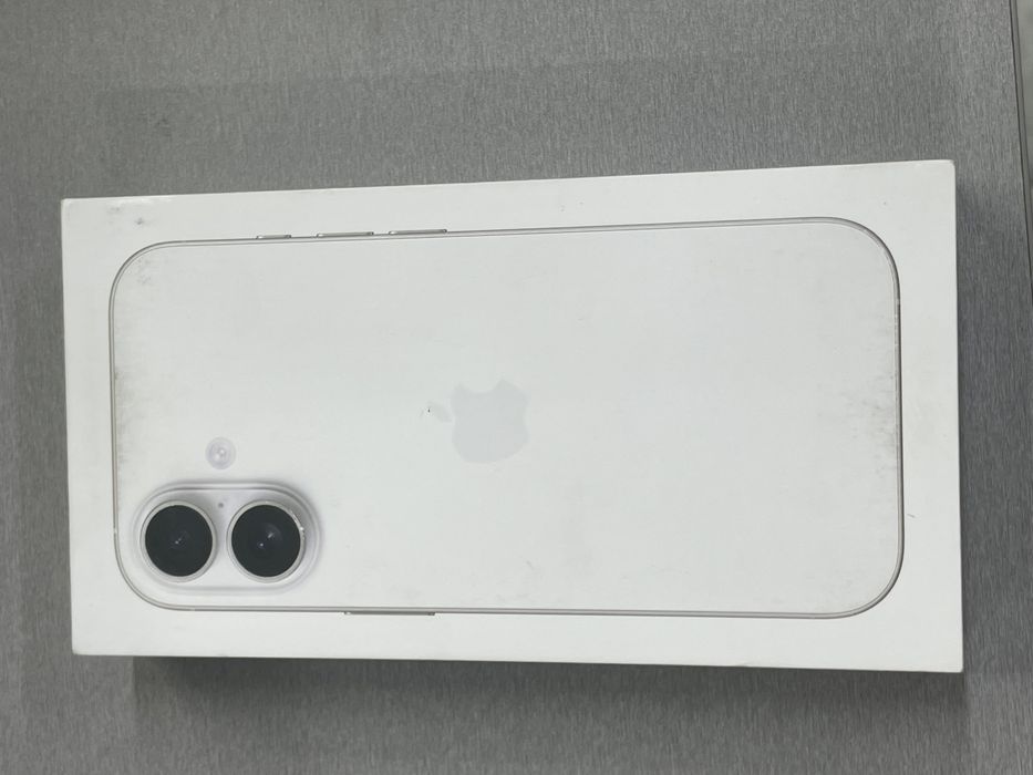 Новый Айфон 17 запечатаный