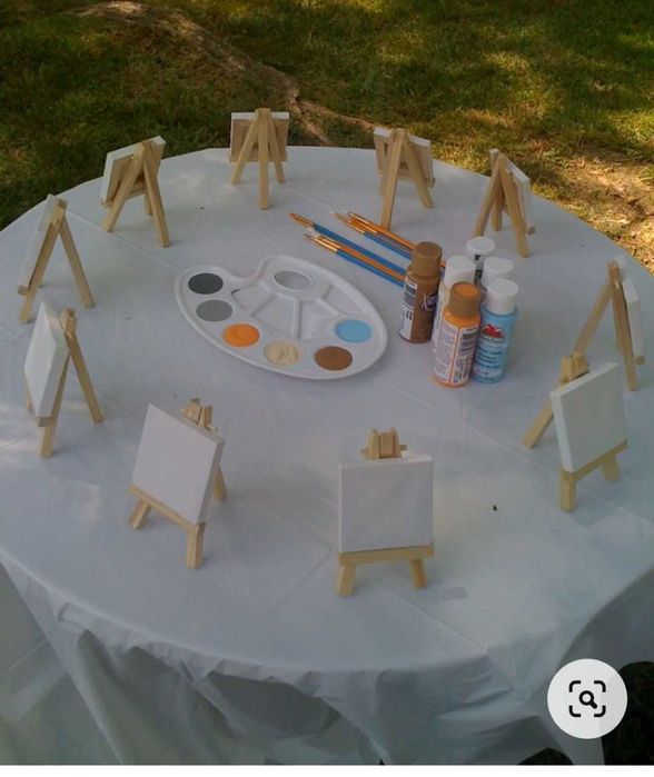 Мольберт мини.   Мольберт мини.