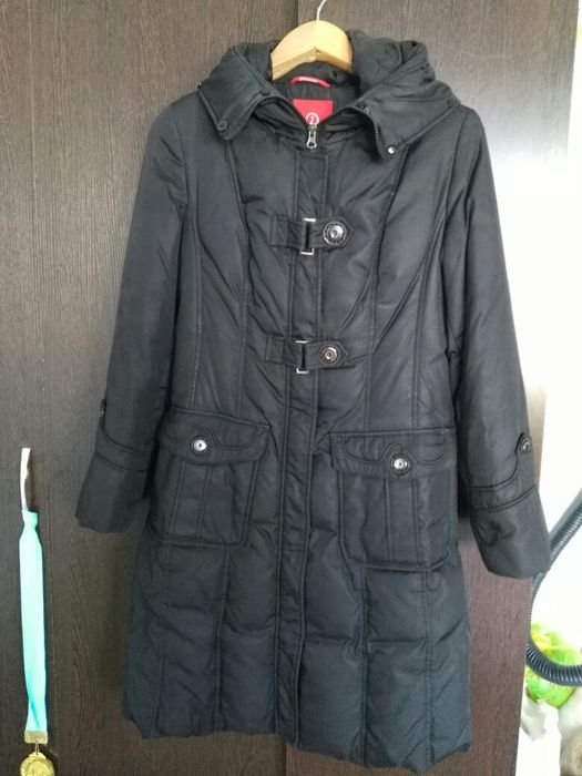 СКИДКА! Продам стильную куртку-пуховик 38-40 размер