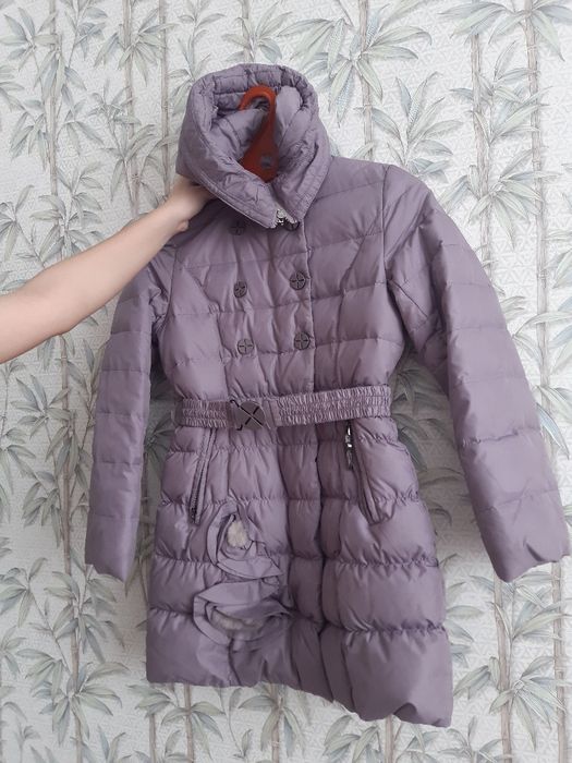 Продам куртки на девочку