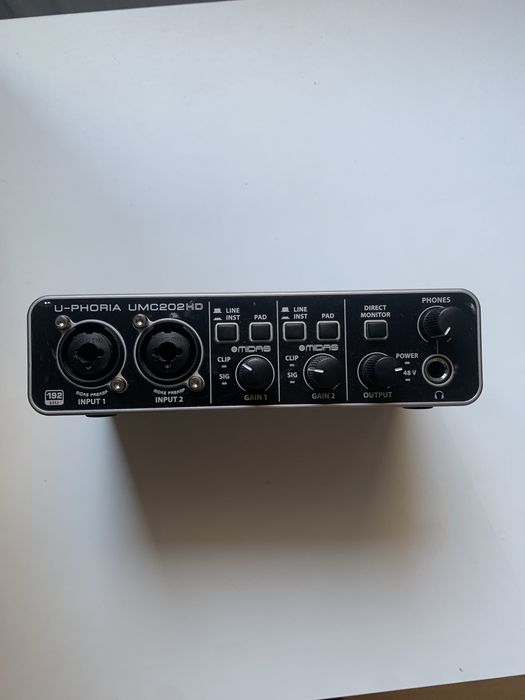 Interfata audio Behringer UMC202HD