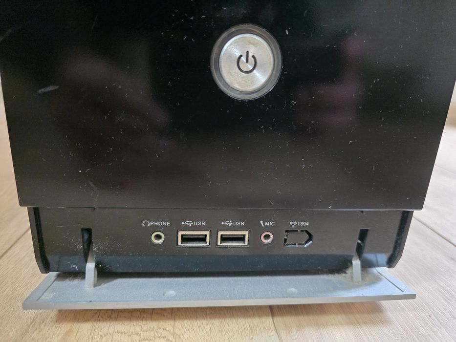 Настолен компютър Windows 10 лицензиран