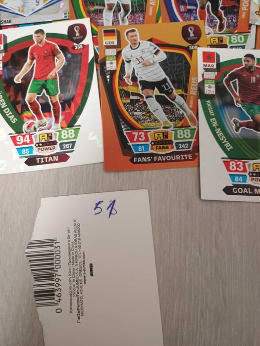 Vand lot 51 cartonase / carduri Panini, in stare impecabila !!  multe carduri cu SEMNATURI, AUTOGRAFE