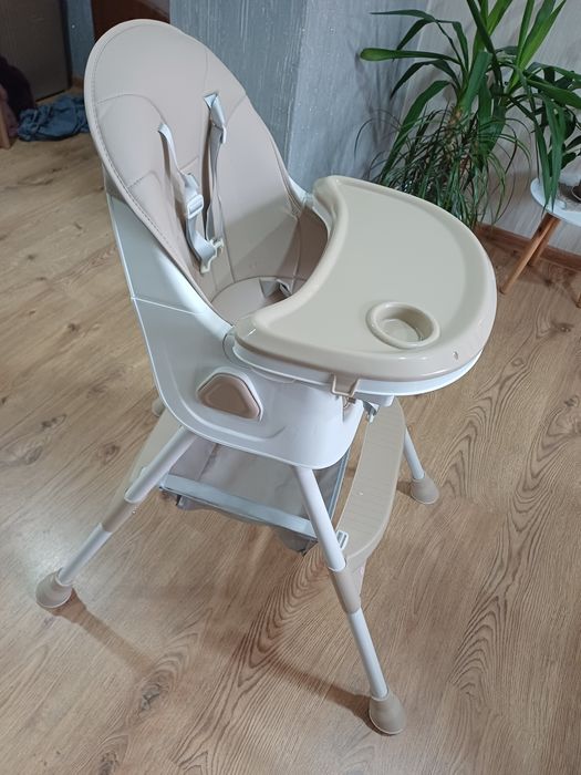 Сгъваем детски стол за хранене