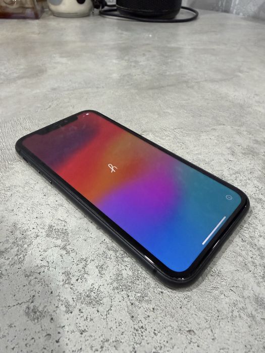 Продам Iphone 11 128gb black