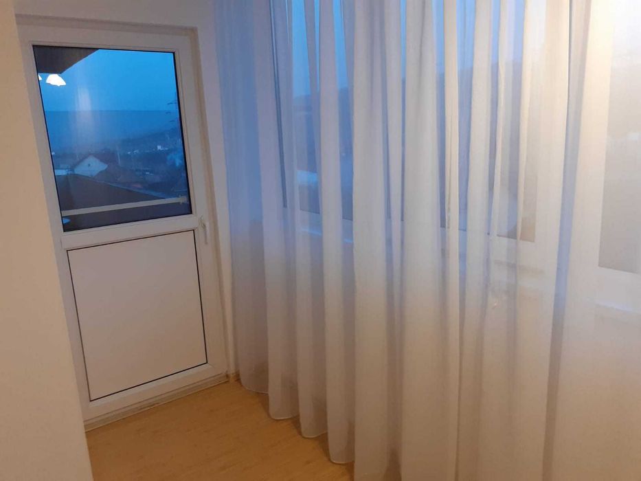 Închiriez apartament Apahida