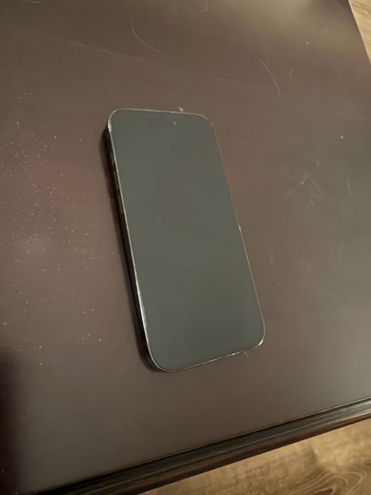 De Vanzare Iphone 14 pro
