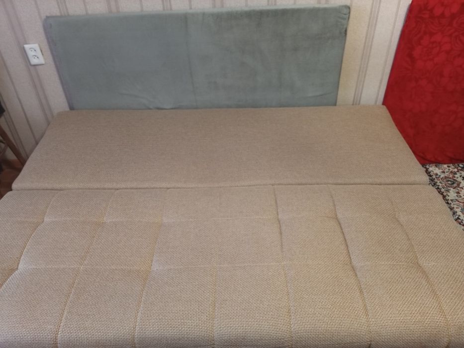 Продам диван-тахту