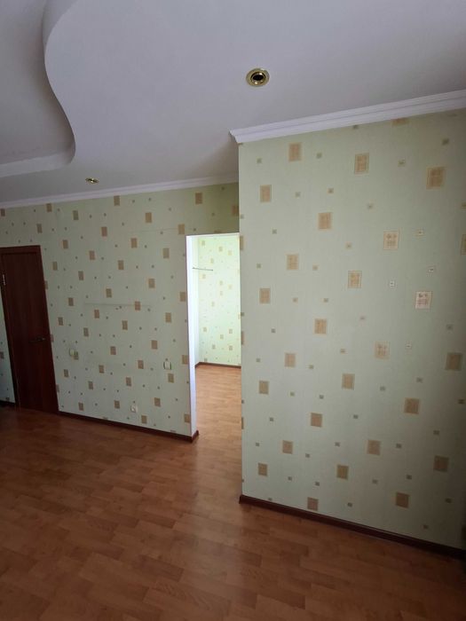 Сдам 5 комн кв пентхаус на Бараева