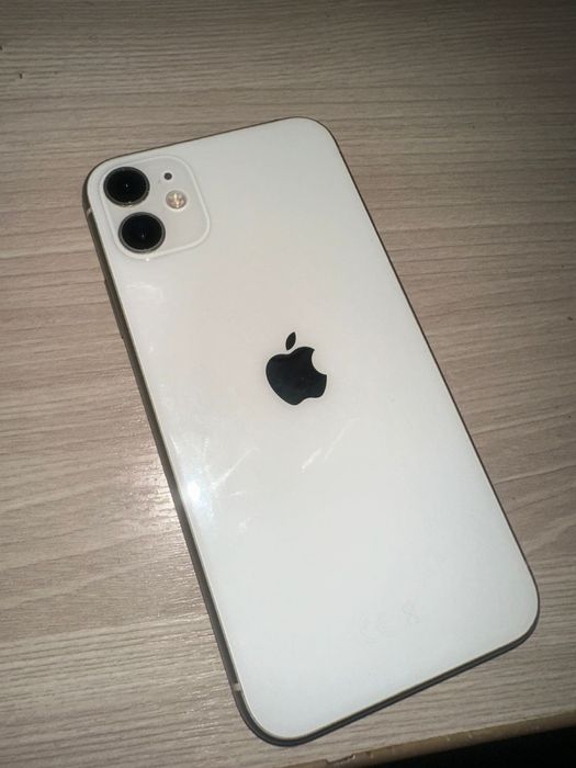 Продам Iphone 11