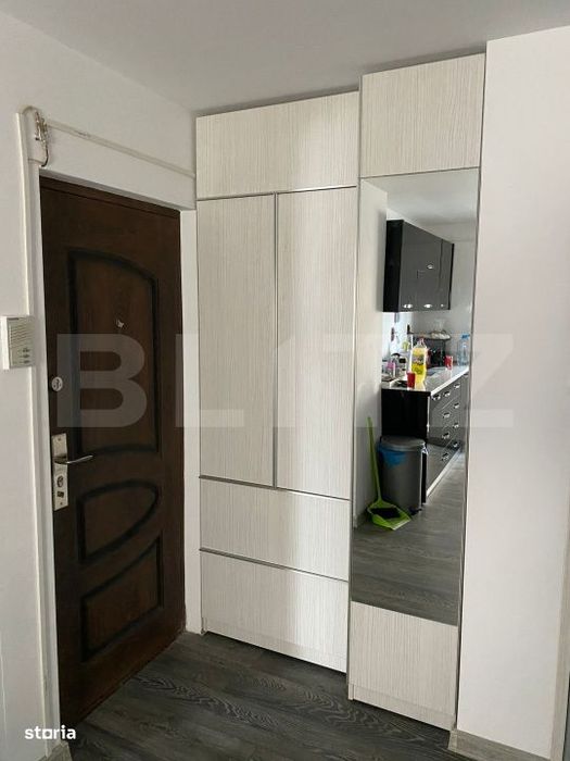 Apartament 3 camere, 68 mp, Rovine, zona Damarin