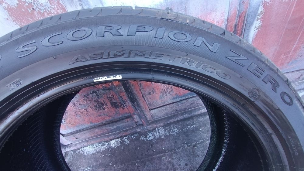 295/40/22 Pirelli Дот 2623