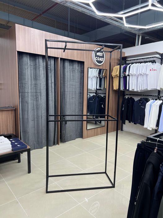 Мебель для бутика