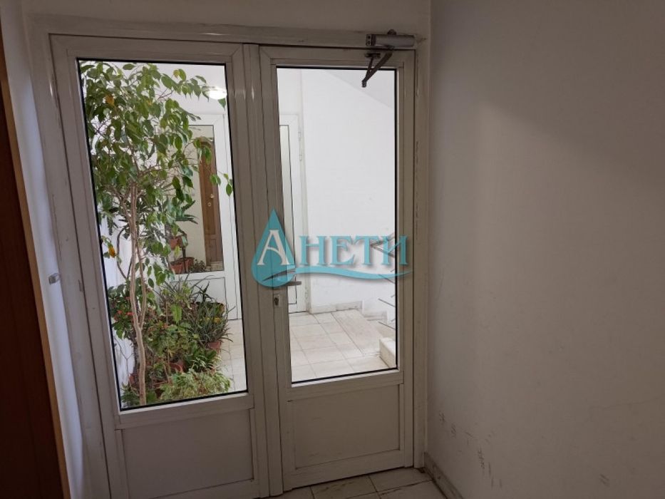 Дава се под наем Офис в София, Гео Милев - 37 кв.м за 260 € - Снимка #6