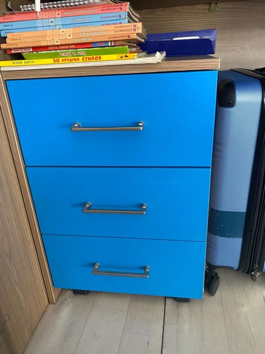 Продам детский гарнитур